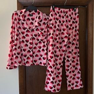 NWT Kate Spade Long Sleeve Notch Collar Long PJ Pink Multi-Colored Heart